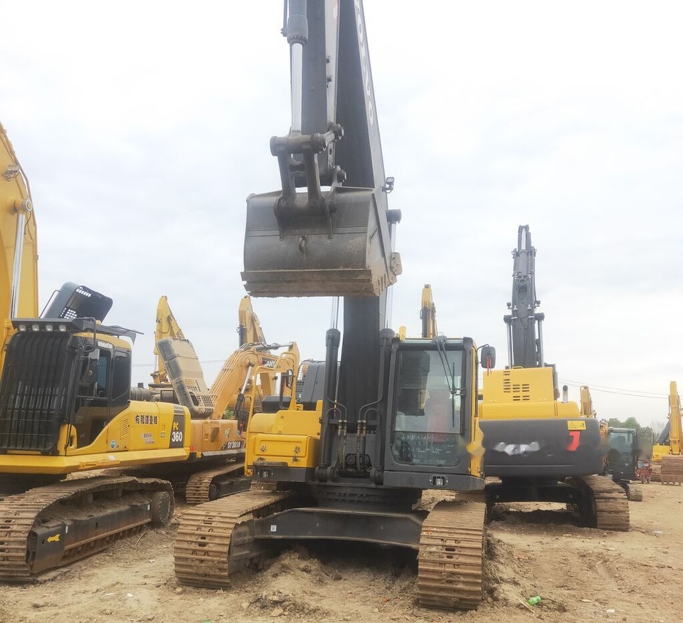 Volvo EC300 - Bager gusjeničar: slika Volvo EC300 - Bager gusjeničar Volvo EC300 - Bager gusjeničar: slika Volvo EC300 - Bager gusjeničar