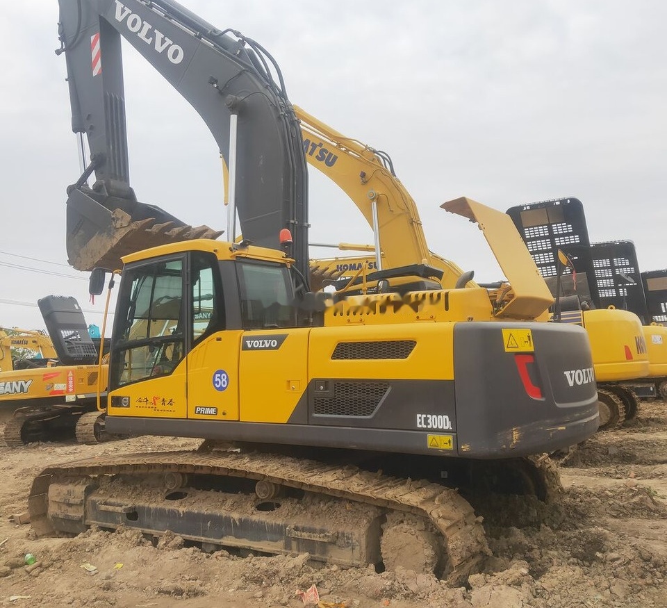 Volvo EC300 - Bager gusjeničar: slika Volvo EC300 - Bager gusjeničar Volvo EC300 - Bager gusjeničar: slika Volvo EC300 - Bager gusjeničar