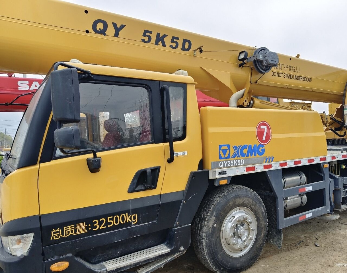 Autodizalica XCMG QY25K5D: slika Autodizalica XCMG QY25K5D