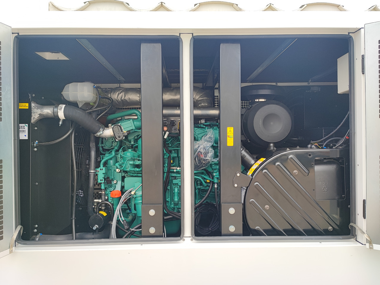 VOLVO PENTA 250 kVA GENERATOR STAGE V INMESOL IVRN5-280 - Generatorski set: slika VOLVO PENTA 250 kVA GENERATOR STAGE V INMESOL IVRN5-280 - Generatorski set VOLVO PENTA 250 kVA GENERATOR STAGE V INMESOL IVRN5-280 - Generatorski set: slika VOLVO PENTA 250 kVA GENERATOR STAGE V INMESOL IVRN5-280 - Generatorski set