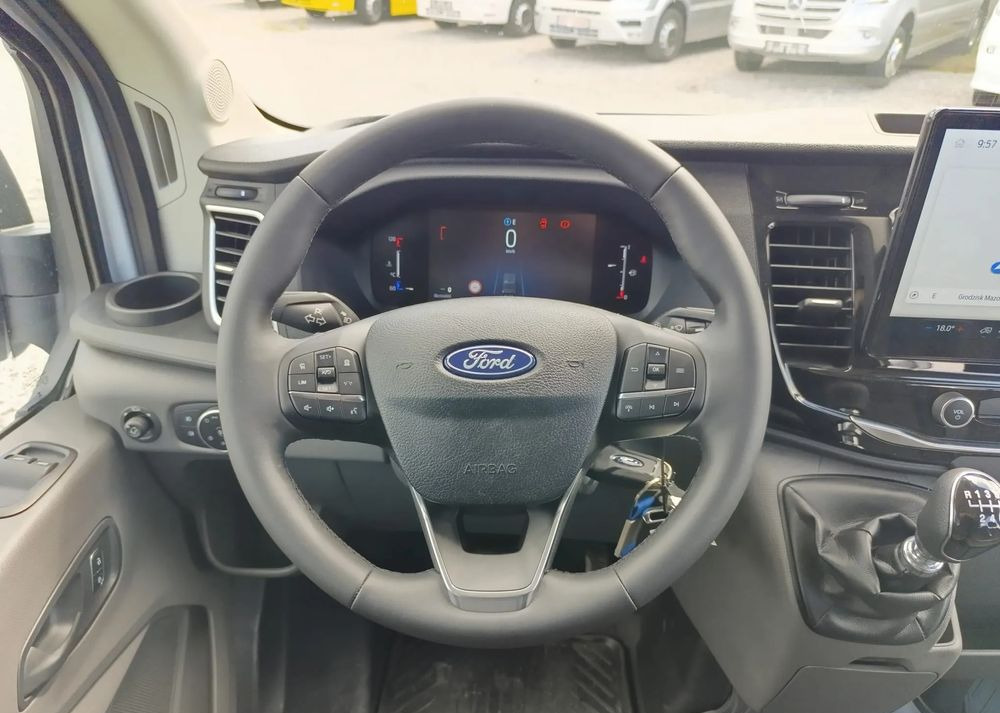 Novi Minibus, Putnički kombi Ford Transit: slika Novi Minibus, Putnički kombi Ford Transit Novi Minibus, Putnički kombi Ford Transit: slika Novi Minibus, Putnički kombi Ford Transit