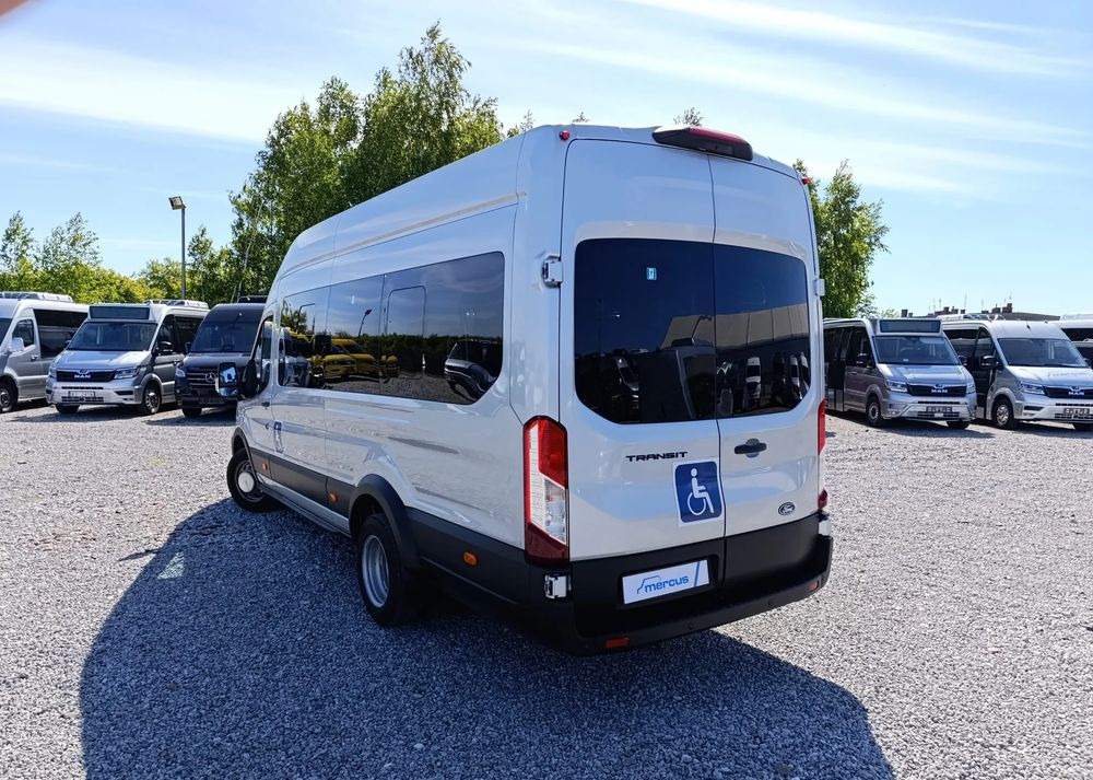 Minibus, Putnički kombi Ford Transit: slika Minibus, Putnički kombi Ford Transit