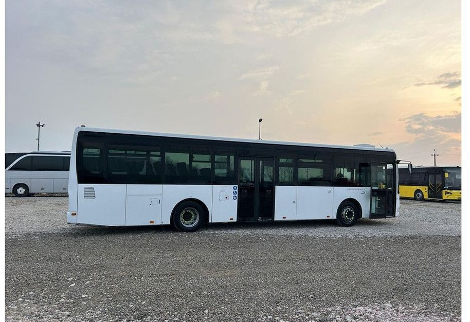 Iveco Crossway LE - Gradski autobus: slika  Iveco Crossway LE - Gradski autobus Iveco Crossway LE - Gradski autobus: slika  Iveco Crossway LE - Gradski autobus