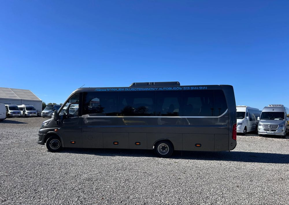 Iveco Daily - Minibus, Putnički kombi: slika  Iveco Daily - Minibus, Putnički kombi Iveco Daily - Minibus, Putnički kombi: slika  Iveco Daily - Minibus, Putnički kombi