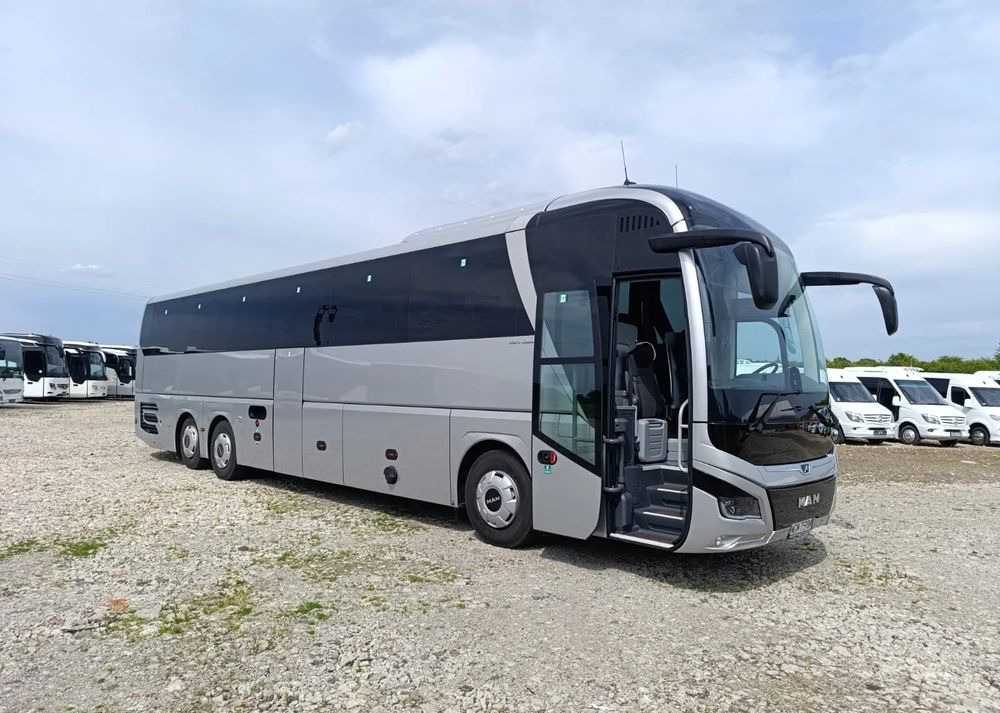 MAN Lions Coach - Turistički autobus: slika MAN Lions Coach - Turistički autobus MAN Lions Coach - Turistički autobus: slika MAN Lions Coach - Turistički autobus