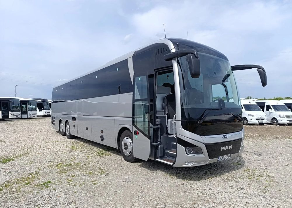 MAN Lions Coach - Turistički autobus: slika MAN Lions Coach - Turistički autobus MAN Lions Coach - Turistički autobus: slika MAN Lions Coach - Turistički autobus