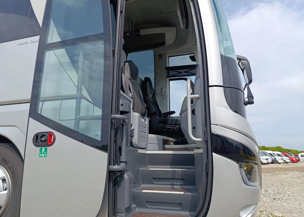 Zakup  MAN Lions Coach MAN Lions Coach: slika Zakup  MAN Lions Coach MAN Lions Coach