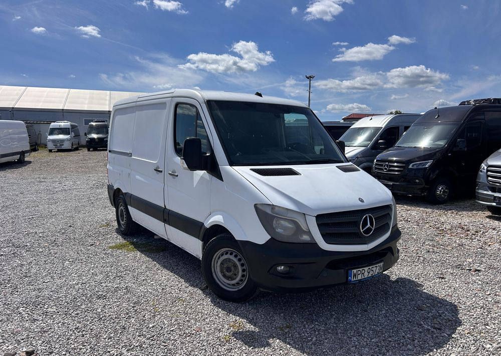 Mercedes-Benz Sprinter 313 - Furgon: slika Mercedes-Benz Sprinter 313 - Furgon Mercedes-Benz Sprinter 313 - Furgon: slika Mercedes-Benz Sprinter 313 - Furgon