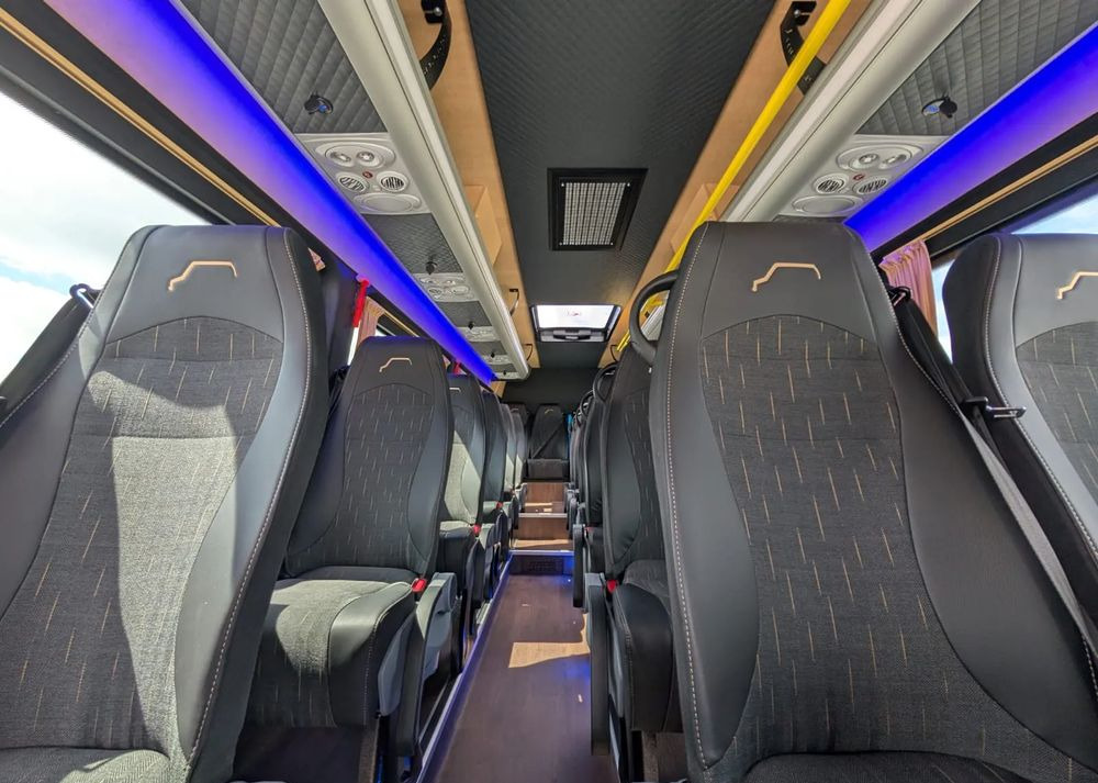 Novi Minibus, Putnički kombi Mercedes-Benz Sprinter 517: slika Novi Minibus, Putnički kombi Mercedes-Benz Sprinter 517 Novi Minibus, Putnički kombi Mercedes-Benz Sprinter 517: slika Novi Minibus, Putnički kombi Mercedes-Benz Sprinter 517