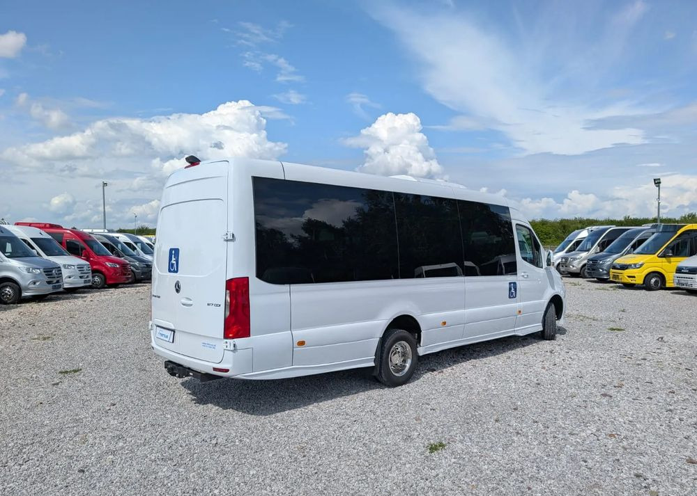 Mercedes-Benz Sprinter 517 - Minibus, Putnički kombi: slika Mercedes-Benz Sprinter 517 - Minibus, Putnički kombi Mercedes-Benz Sprinter 517 - Minibus, Putnički kombi: slika Mercedes-Benz Sprinter 517 - Minibus, Putnički kombi