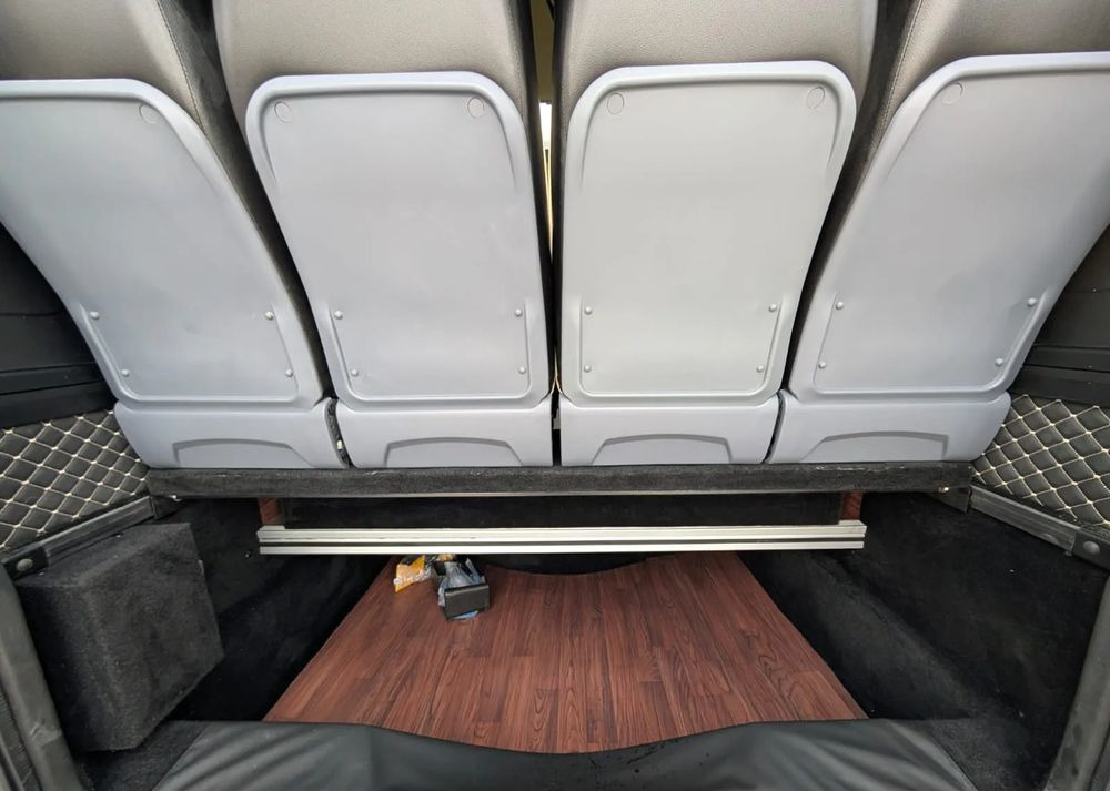 Mercedes-Benz Sprinter 519 - Minibus, Putnički kombi: slika Mercedes-Benz Sprinter 519 - Minibus, Putnički kombi Mercedes-Benz Sprinter 519 - Minibus, Putnički kombi: slika Mercedes-Benz Sprinter 519 - Minibus, Putnički kombi