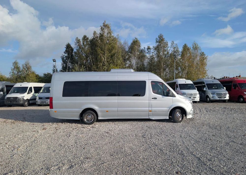 Mercedes-Benz Sprinter 519 - Minibus, Putnički kombi: slika Mercedes-Benz Sprinter 519 - Minibus, Putnički kombi Mercedes-Benz Sprinter 519 - Minibus, Putnički kombi: slika Mercedes-Benz Sprinter 519 - Minibus, Putnički kombi