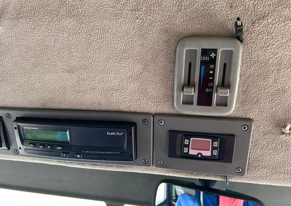 Minibus, Putnički kombi Mercedes-Benz Vario: slika Minibus, Putnički kombi Mercedes-Benz Vario