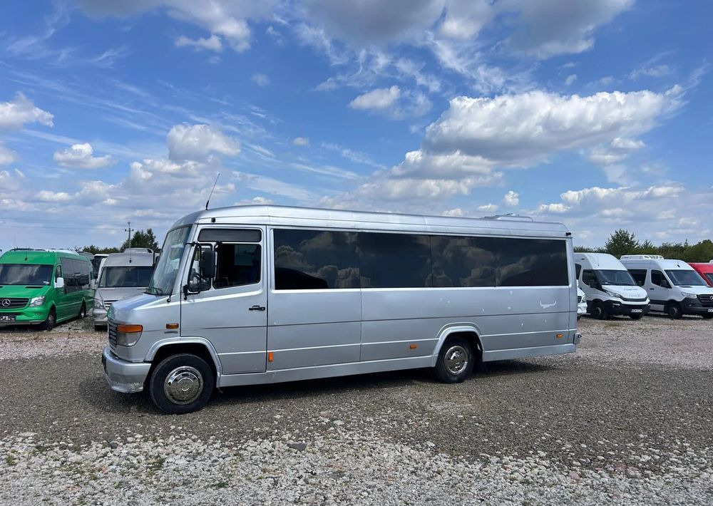 Minibus, Putnički kombi Mercedes-Benz Vario: slika Minibus, Putnički kombi Mercedes-Benz Vario