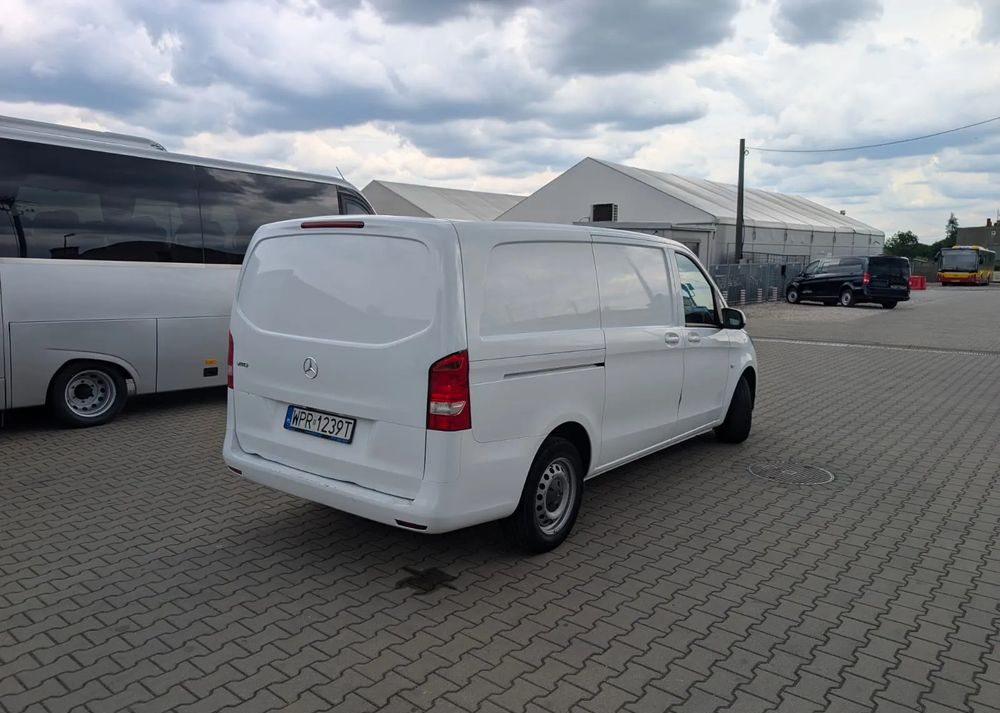 Mercedes-Benz Vito 116 - Furgon: slika Mercedes-Benz Vito 116 - Furgon Mercedes-Benz Vito 116 - Furgon: slika Mercedes-Benz Vito 116 - Furgon