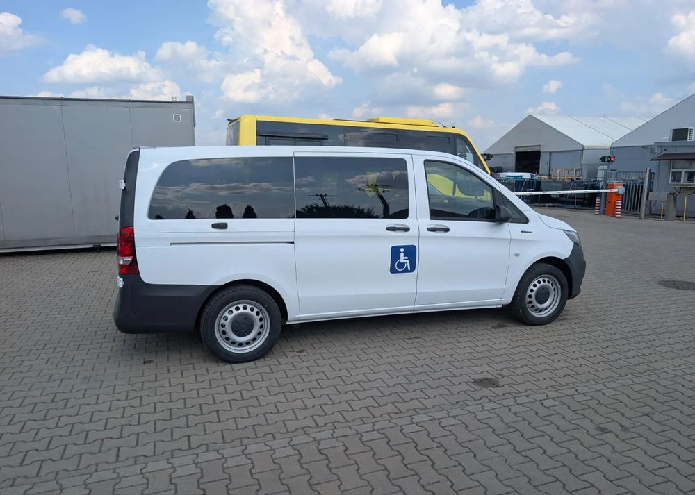 Mercedes-Benz eVito - Minibus, Električni autobus: slika Mercedes-Benz eVito - Minibus, Električni autobus Mercedes-Benz eVito - Minibus, Električni autobus: slika Mercedes-Benz eVito - Minibus, Električni autobus
