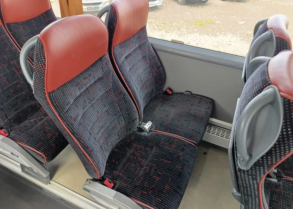 Turistički autobus Scania HIGER: slika Turistički autobus Scania HIGER Turistički autobus Scania HIGER: slika Turistički autobus Scania HIGER