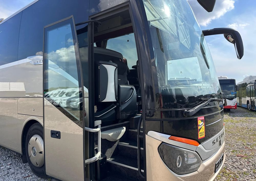 Turistički autobus Setra S 519 HD: slika Turistički autobus Setra S 519 HD