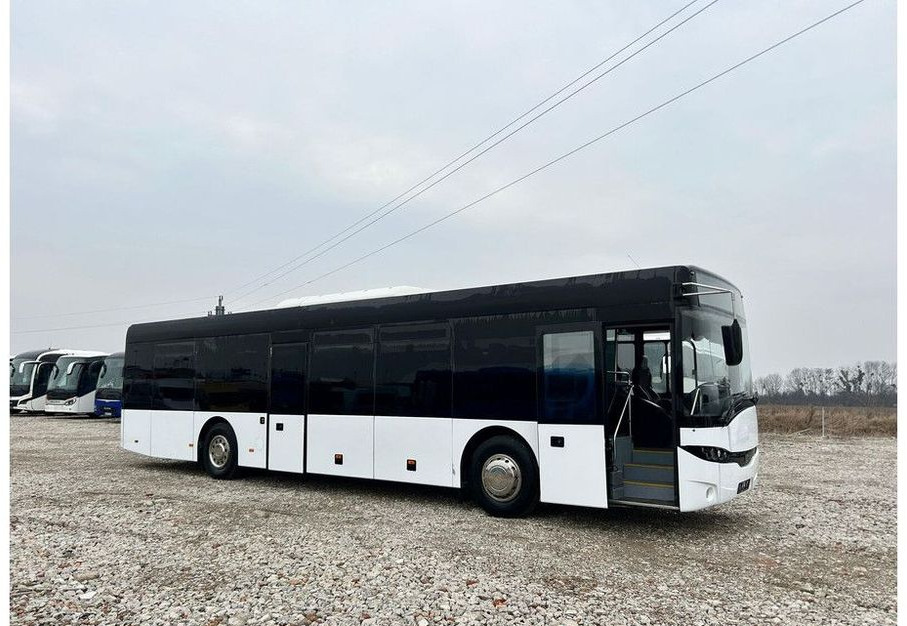 Solaris InterUrbino - Prigradski autobus: slika Solaris InterUrbino - Prigradski autobus Solaris InterUrbino - Prigradski autobus: slika Solaris InterUrbino - Prigradski autobus