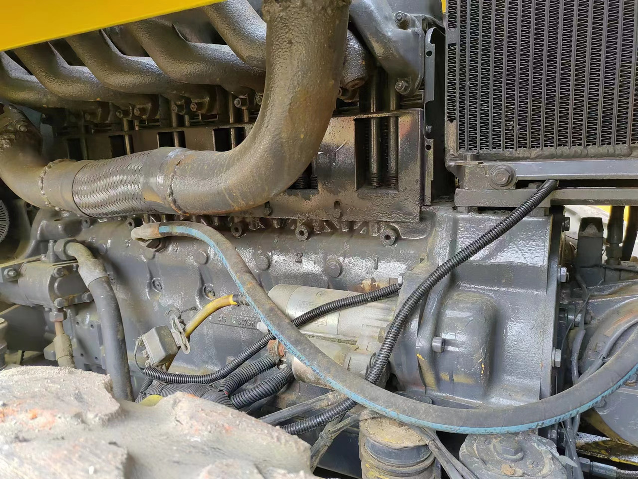 BOMAG BW217D-2 - Kompaktor: slika BOMAG BW217D-2 - Kompaktor BOMAG BW217D-2 - Kompaktor: slika BOMAG BW217D-2 - Kompaktor