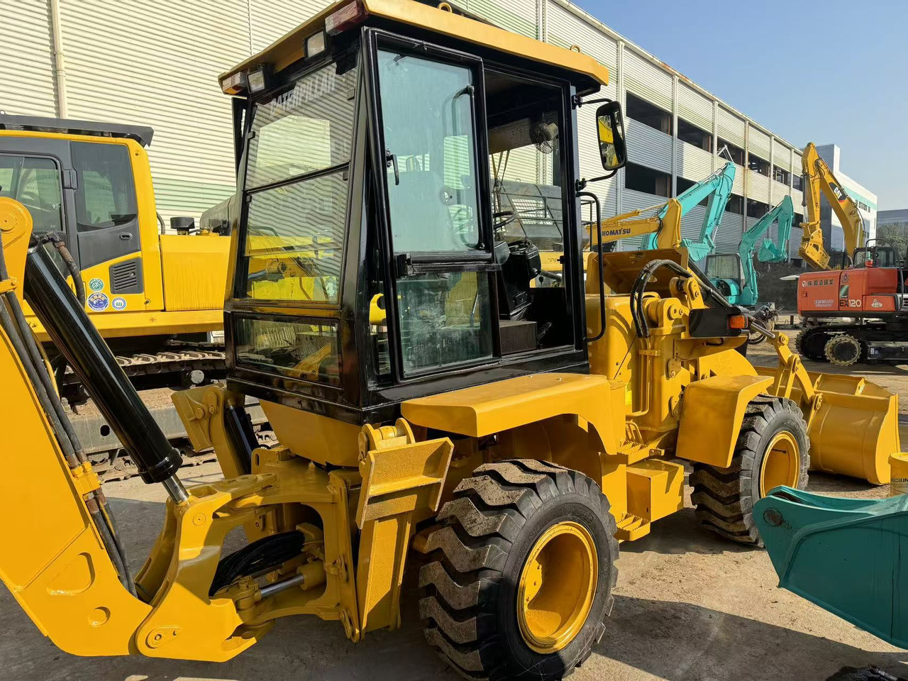 CAT 420F CHINA MADE - Rovokopač-utovarivač: slika CAT 420F CHINA MADE - Rovokopač-utovarivač CAT 420F CHINA MADE - Rovokopač-utovarivač: slika CAT 420F CHINA MADE - Rovokopač-utovarivač