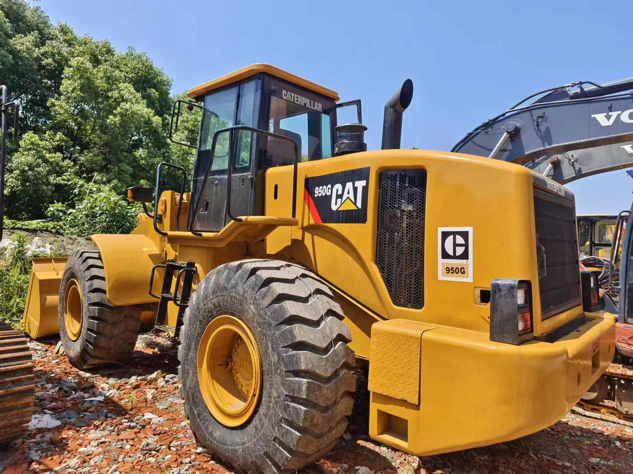 CAT 950G - Utovarivač na kotačima: slika CAT 950G - Utovarivač na kotačima CAT 950G - Utovarivač na kotačima: slika CAT 950G - Utovarivač na kotačima