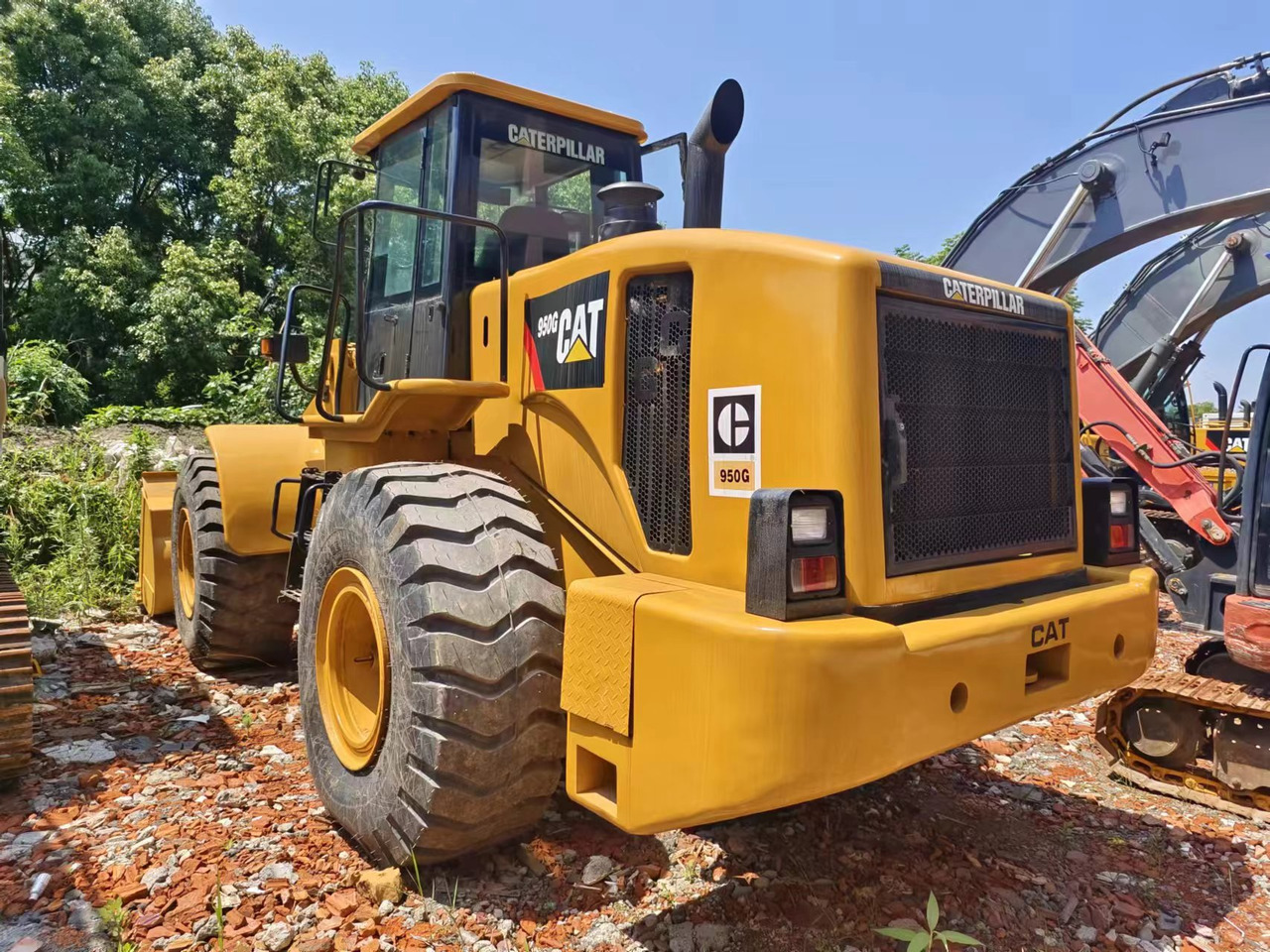 CAT 950G - Utovarivač na kotačima: slika CAT 950G - Utovarivač na kotačima CAT 950G - Utovarivač na kotačima: slika CAT 950G - Utovarivač na kotačima
