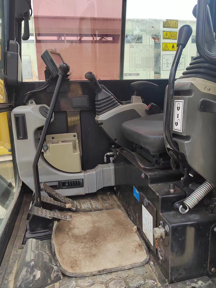 CATERPILLAR 305.5E2 - Mini bager: slika CATERPILLAR 305.5E2 - Mini bager CATERPILLAR 305.5E2 - Mini bager: slika CATERPILLAR 305.5E2 - Mini bager