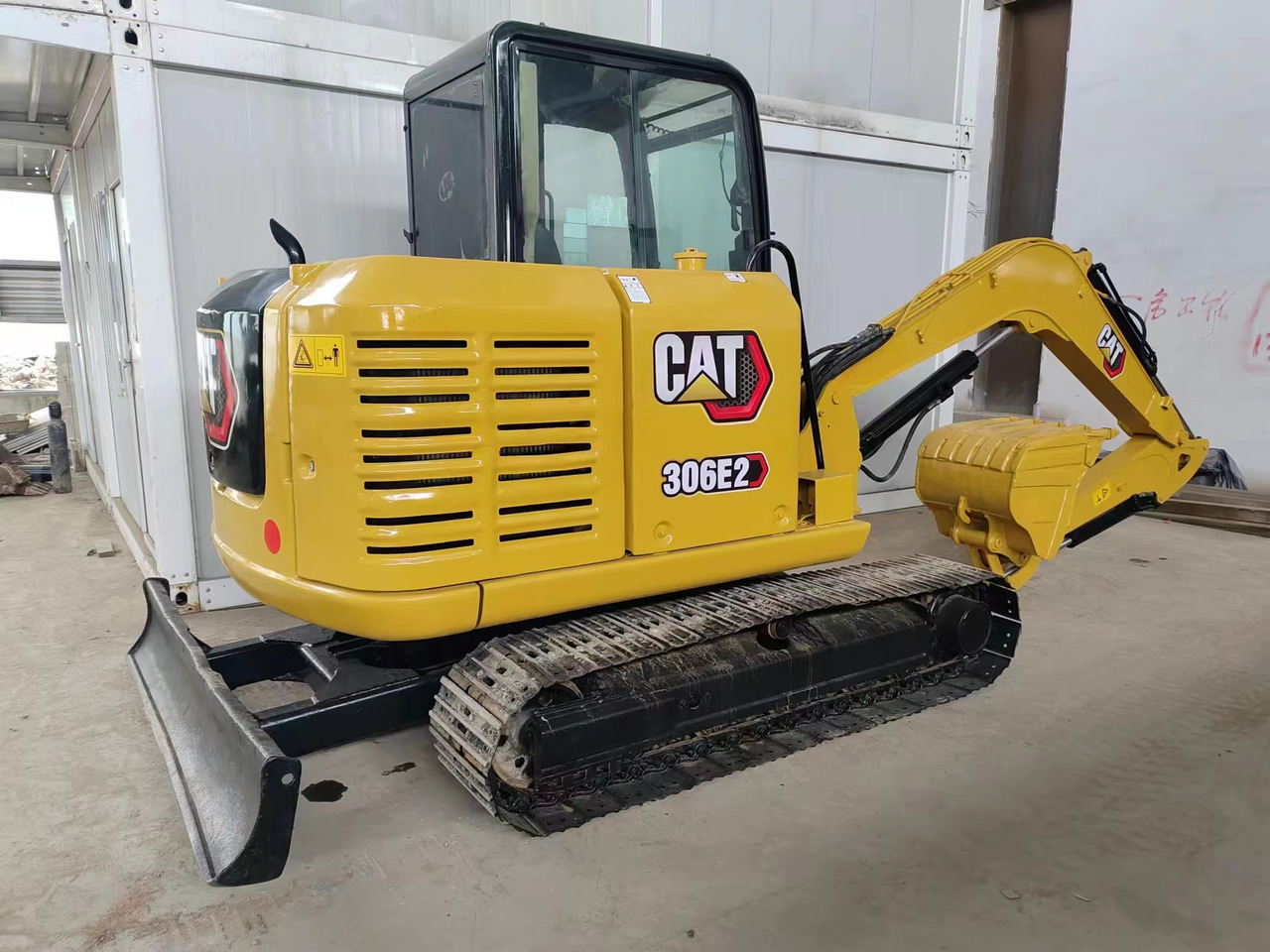 CATERPILLAR 306E2 - Mini bager: slika CATERPILLAR 306E2 - Mini bager CATERPILLAR 306E2 - Mini bager: slika CATERPILLAR 306E2 - Mini bager