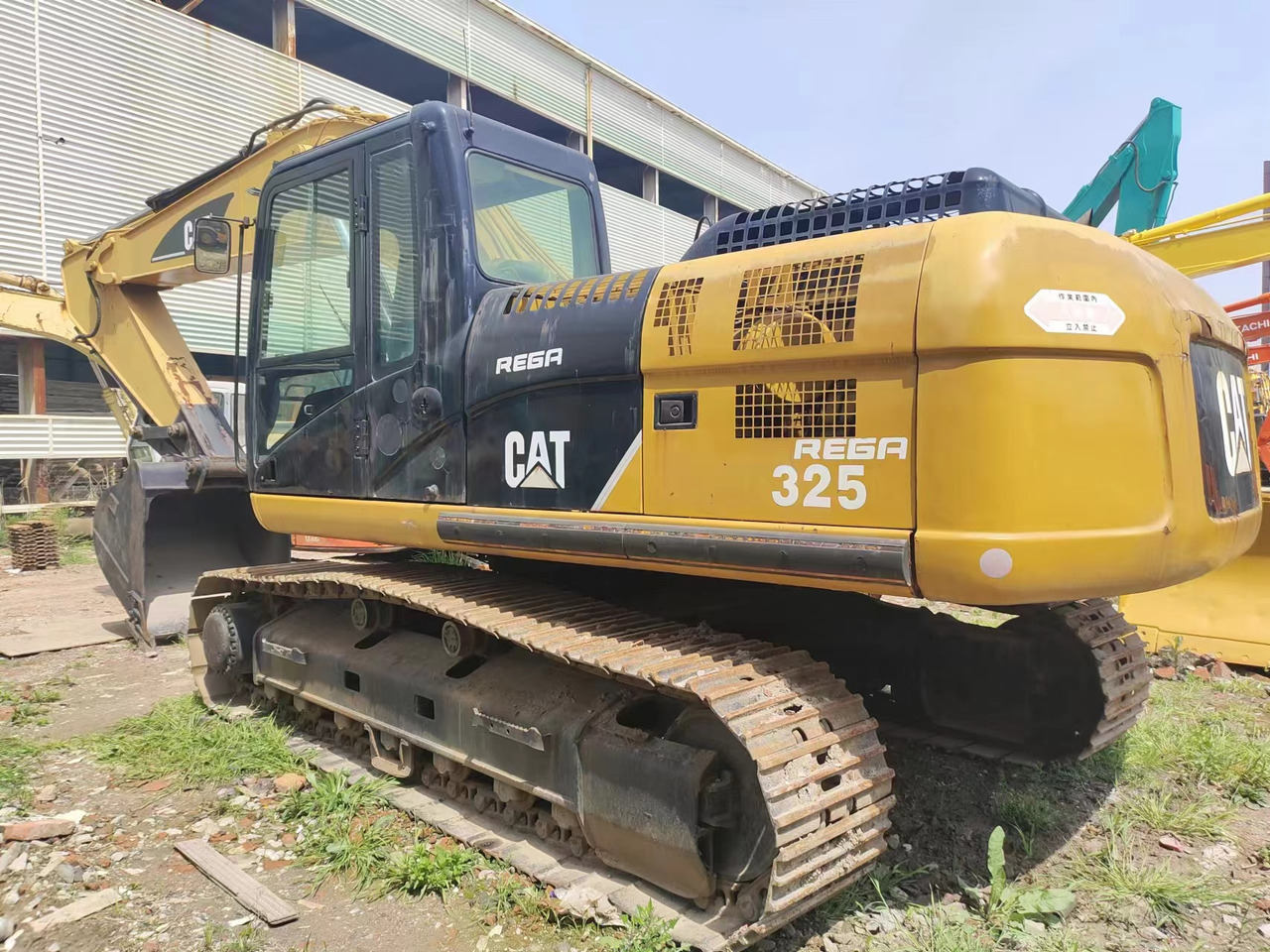 CATERPILLAR 325C - Bager gusjeničar: slika CATERPILLAR 325C - Bager gusjeničar CATERPILLAR 325C - Bager gusjeničar: slika CATERPILLAR 325C - Bager gusjeničar