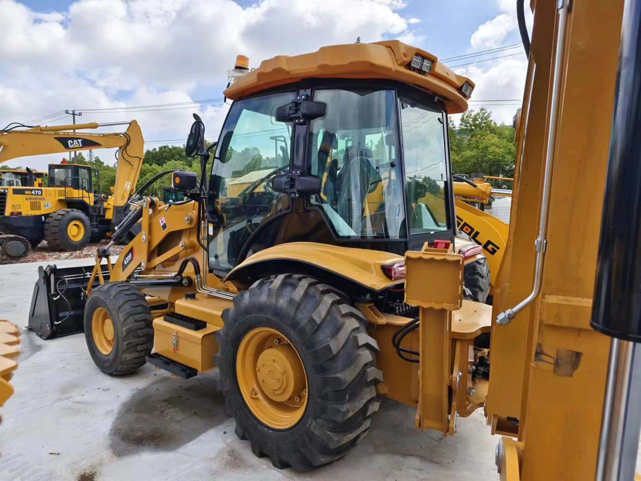 CATERPILLAR 420F - Rovokopač-utovarivač: slika CATERPILLAR 420F - Rovokopač-utovarivač CATERPILLAR 420F - Rovokopač-utovarivač: slika CATERPILLAR 420F - Rovokopač-utovarivač