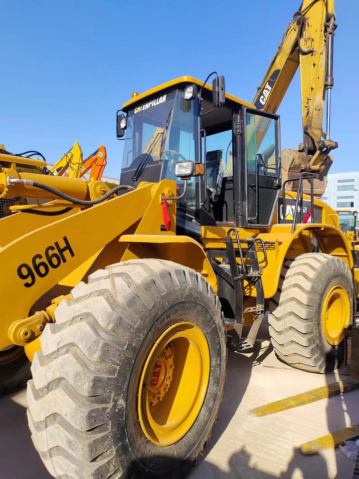 CATERPILLAR 966H CAT - Utovarivač na kotačima: slika CATERPILLAR 966H CAT - Utovarivač na kotačima CATERPILLAR 966H CAT - Utovarivač na kotačima: slika CATERPILLAR 966H CAT - Utovarivač na kotačima