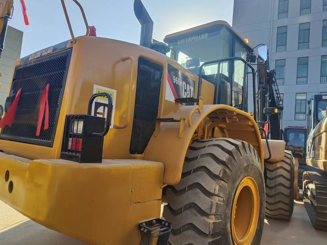 CATERPILLAR 966H CAT - Utovarivač na kotačima: slika CATERPILLAR 966H CAT - Utovarivač na kotačima CATERPILLAR 966H CAT - Utovarivač na kotačima: slika CATERPILLAR 966H CAT - Utovarivač na kotačima