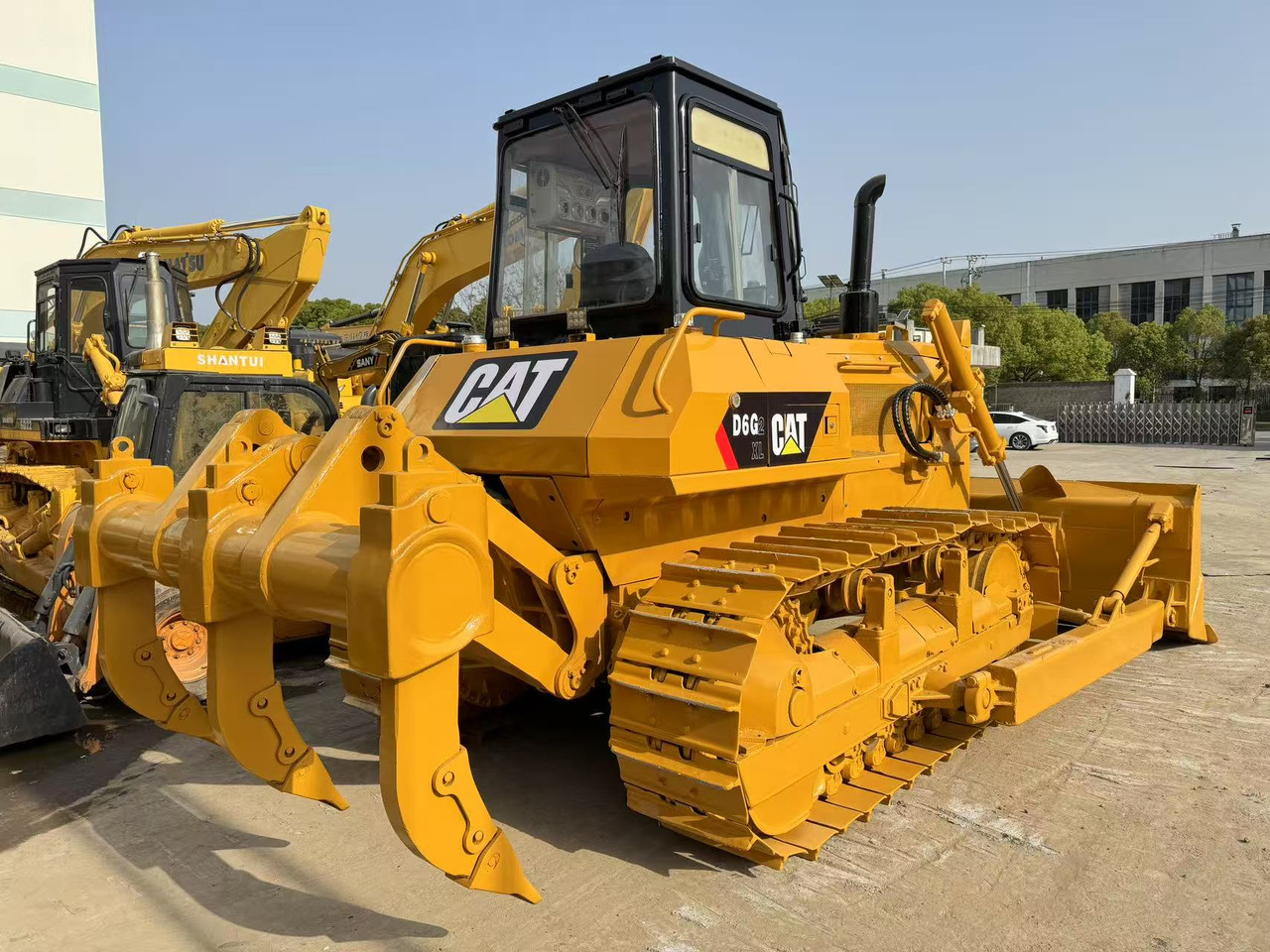 CATERPILLAR D6G2 - Buldožer: slika CATERPILLAR D6G2 - Buldožer CATERPILLAR D6G2 - Buldožer: slika CATERPILLAR D6G2 - Buldožer