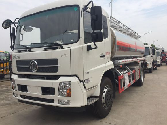 DONGFENG Tank truck - Kamion cisterna: slika DONGFENG Tank truck - Kamion cisterna DONGFENG Tank truck - Kamion cisterna: slika DONGFENG Tank truck - Kamion cisterna