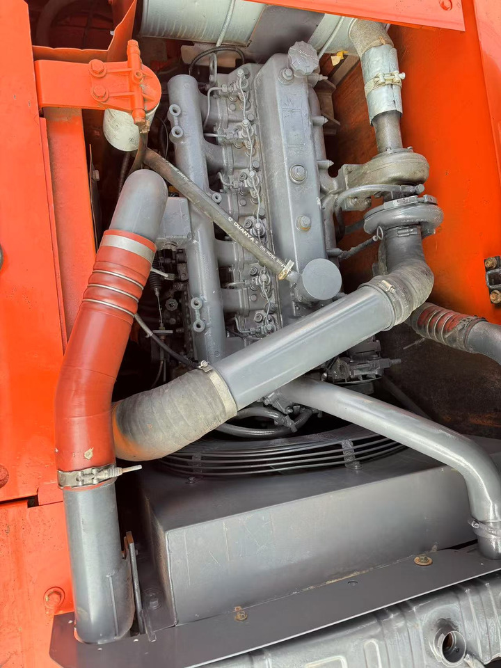 Bager gusjeničar DOOSAN DX225: slika Bager gusjeničar DOOSAN DX225 Bager gusjeničar DOOSAN DX225: slika Bager gusjeničar DOOSAN DX225