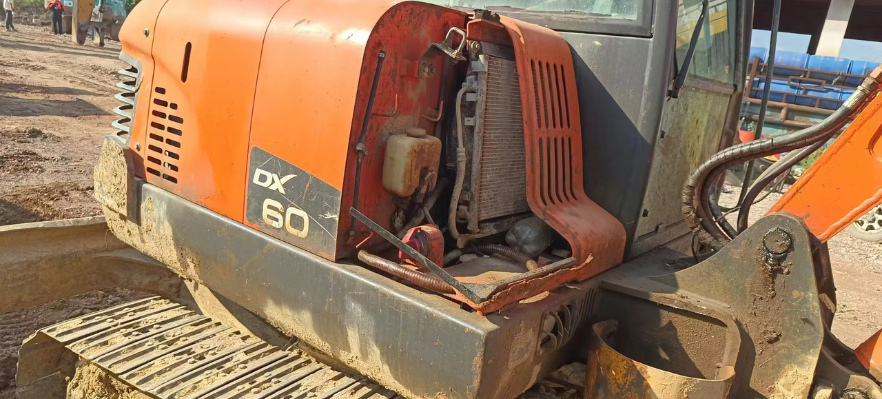 DOOSAN dx60 - Mini bager: slika DOOSAN dx60 - Mini bager DOOSAN dx60 - Mini bager: slika DOOSAN dx60 - Mini bager