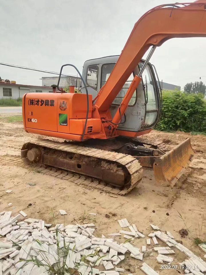 HITACHI EX60-5 - Mini bager: slika HITACHI EX60-5 - Mini bager HITACHI EX60-5 - Mini bager: slika HITACHI EX60-5 - Mini bager