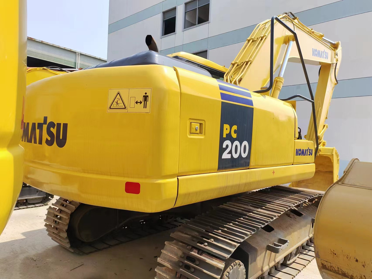 KOMATSU PC200-7 PC200 - Bager gusjeničar: slika KOMATSU PC200-7 PC200 - Bager gusjeničar KOMATSU PC200-7 PC200 - Bager gusjeničar: slika KOMATSU PC200-7 PC200 - Bager gusjeničar