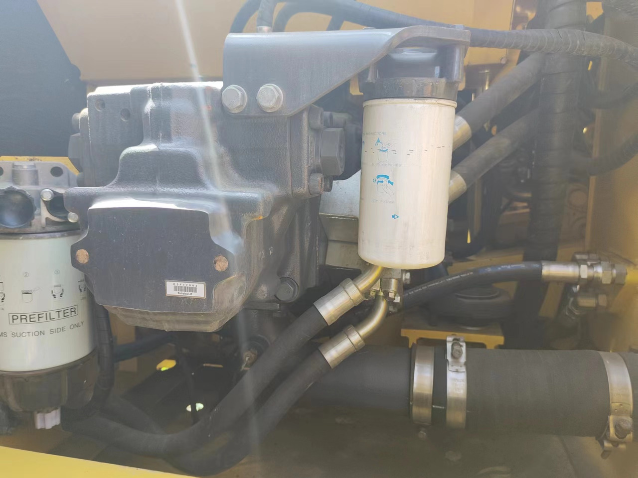 KOMATSU PC200-8 - Bager gusjeničar: slika KOMATSU PC200-8 - Bager gusjeničar KOMATSU PC200-8 - Bager gusjeničar: slika KOMATSU PC200-8 - Bager gusjeničar