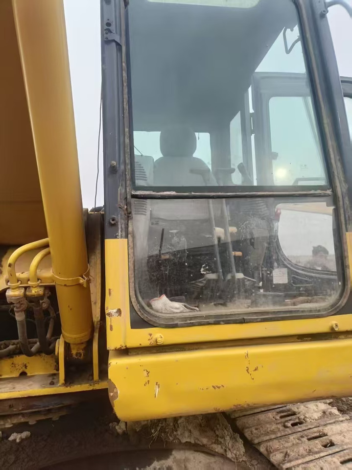 KOMATSU PC200-8N1 - Bager gusjeničar: slika KOMATSU PC200-8N1 - Bager gusjeničar KOMATSU PC200-8N1 - Bager gusjeničar: slika KOMATSU PC200-8N1 - Bager gusjeničar