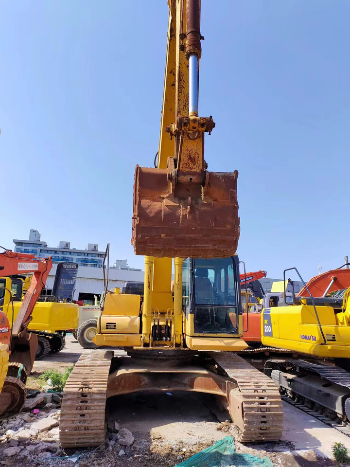 KOMATSU PC300-7 - Bager gusjeničar: slika KOMATSU PC300-7 - Bager gusjeničar KOMATSU PC300-7 - Bager gusjeničar: slika KOMATSU PC300-7 - Bager gusjeničar