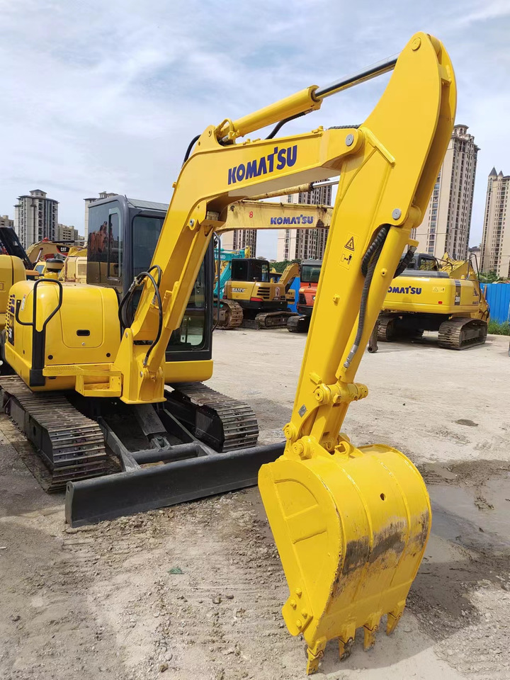 KOMATSU PC56-7 - Mini bager: slika KOMATSU PC56-7 - Mini bager KOMATSU PC56-7 - Mini bager: slika KOMATSU PC56-7 - Mini bager