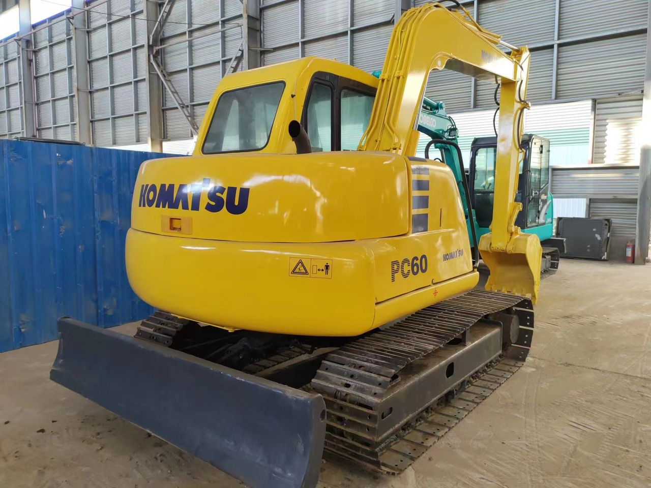 KOMATSU PC60-7 - Bager gusjeničar: slika KOMATSU PC60-7 - Bager gusjeničar KOMATSU PC60-7 - Bager gusjeničar: slika KOMATSU PC60-7 - Bager gusjeničar
