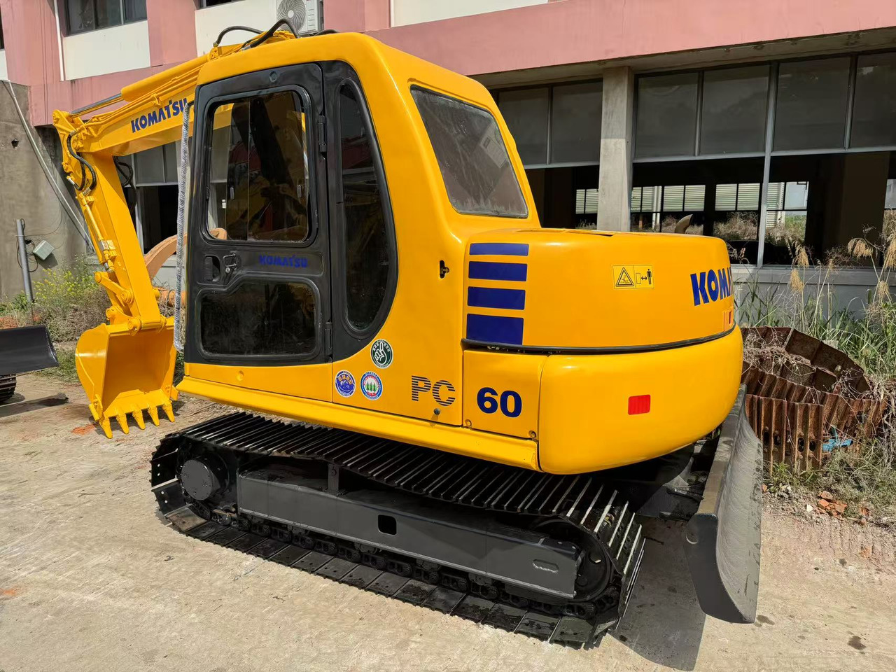 KOMATSU PC60-7 - Mini bager: slika KOMATSU PC60-7 - Mini bager KOMATSU PC60-7 - Mini bager: slika KOMATSU PC60-7 - Mini bager