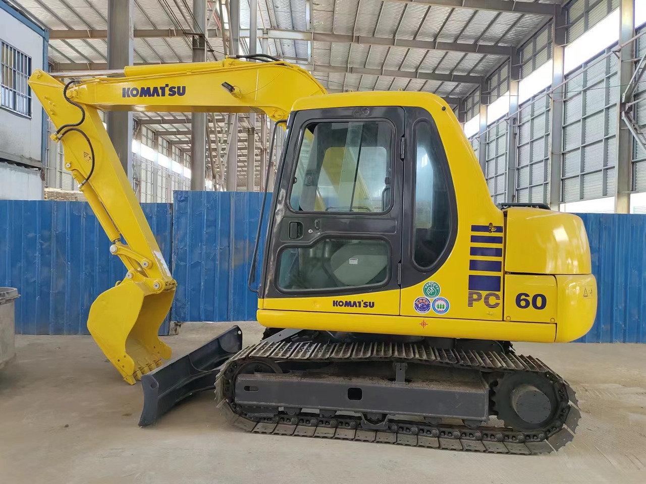 KOMATSU PC60-7 - Bager gusjeničar: slika KOMATSU PC60-7 - Bager gusjeničar KOMATSU PC60-7 - Bager gusjeničar: slika KOMATSU PC60-7 - Bager gusjeničar