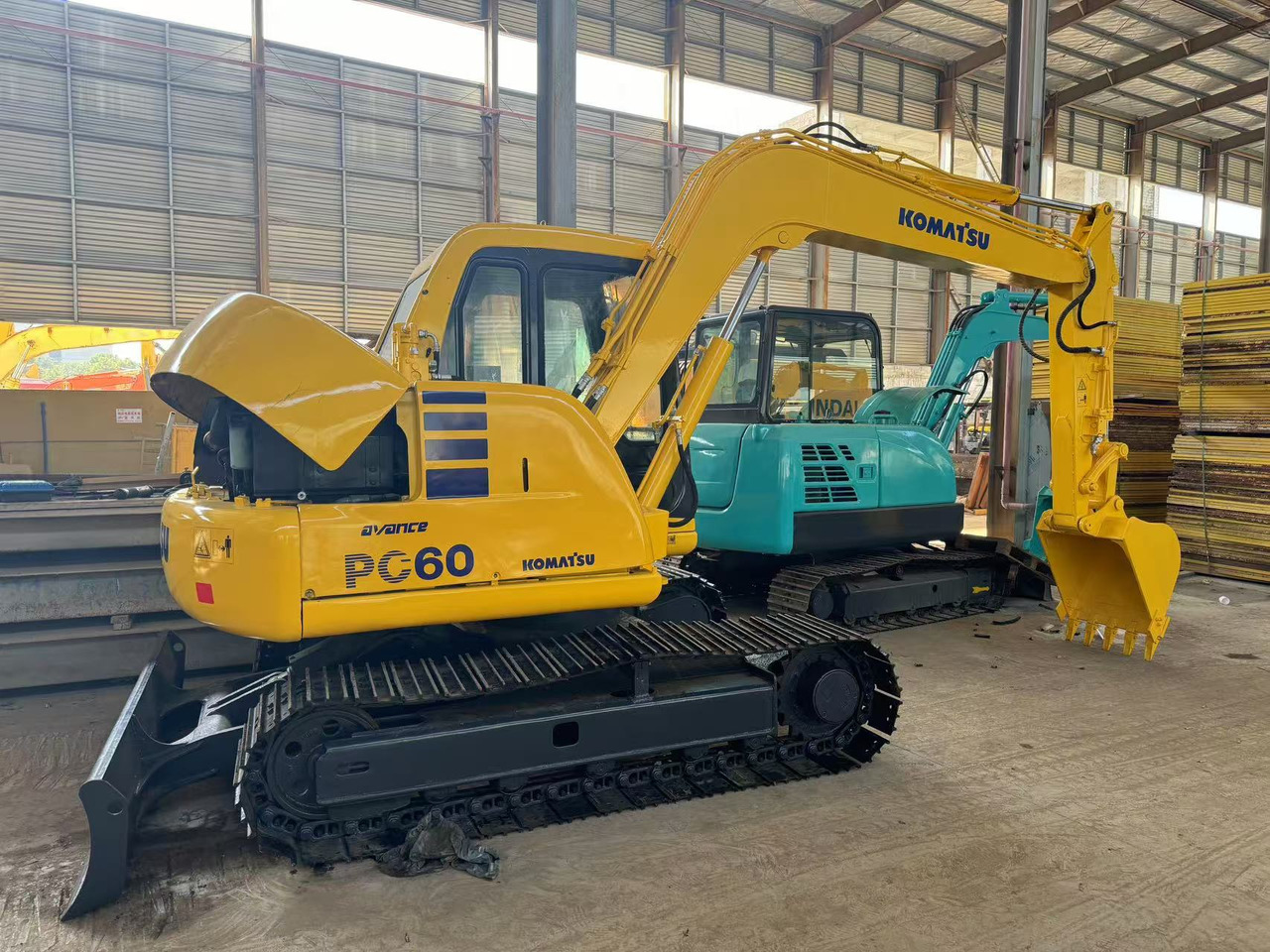 KOMATSU PC60-7 PC60 - Mini bager: slika KOMATSU PC60-7 PC60 - Mini bager KOMATSU PC60-7 PC60 - Mini bager: slika KOMATSU PC60-7 PC60 - Mini bager