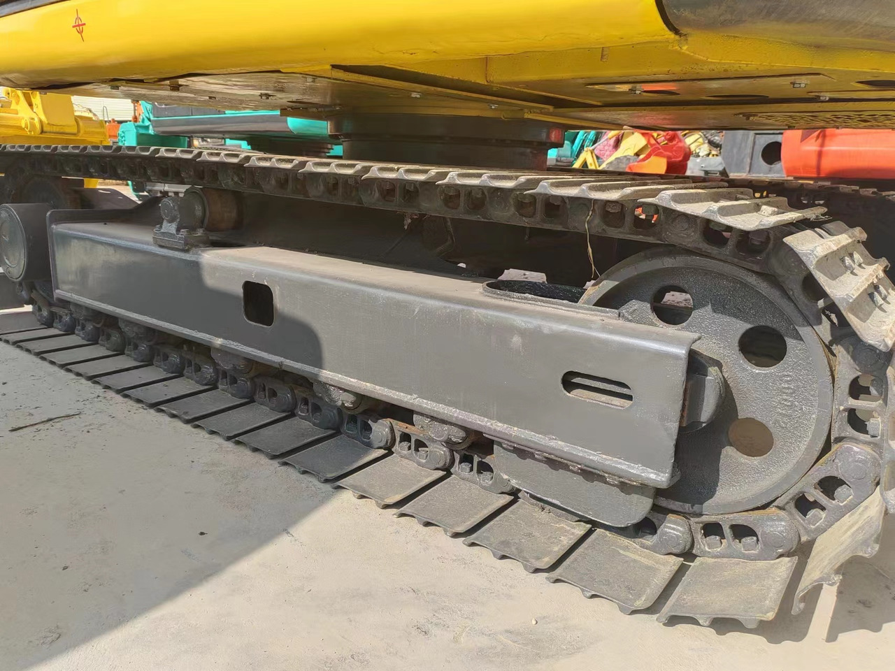 KOMATSU PC60-8 - Mini bager: slika KOMATSU PC60-8 - Mini bager KOMATSU PC60-8 - Mini bager: slika KOMATSU PC60-8 - Mini bager