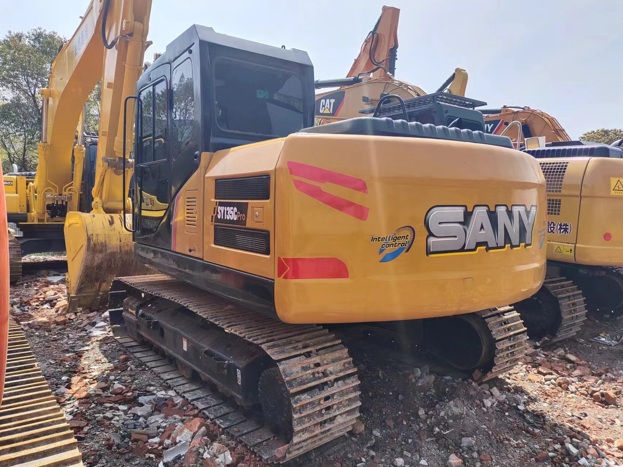 SANY SY135C - Bager gusjeničar: slika SANY SY135C - Bager gusjeničar SANY SY135C - Bager gusjeničar: slika SANY SY135C - Bager gusjeničar