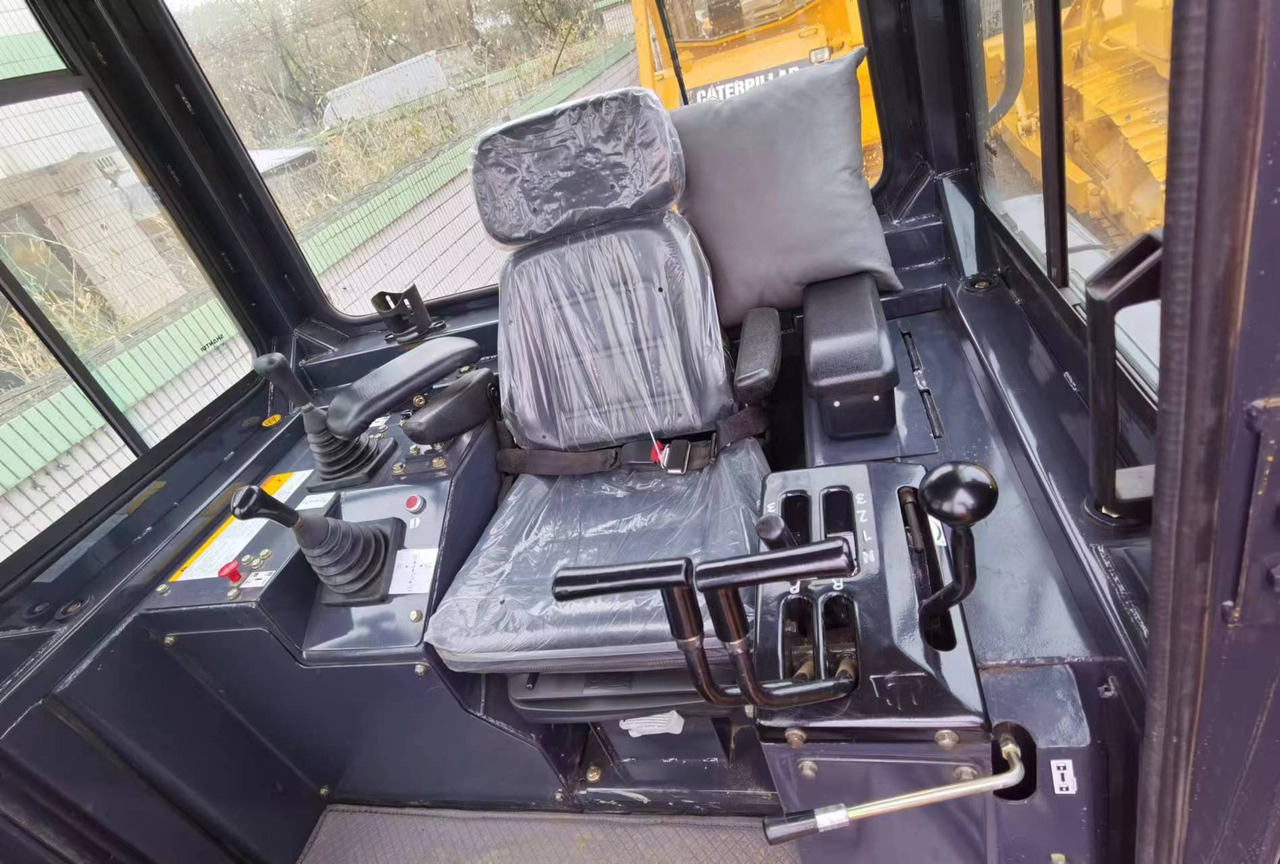 SHANTUI SD22 - Buldožer: slika SHANTUI SD22 - Buldožer SHANTUI SD22 - Buldožer: slika SHANTUI SD22 - Buldožer